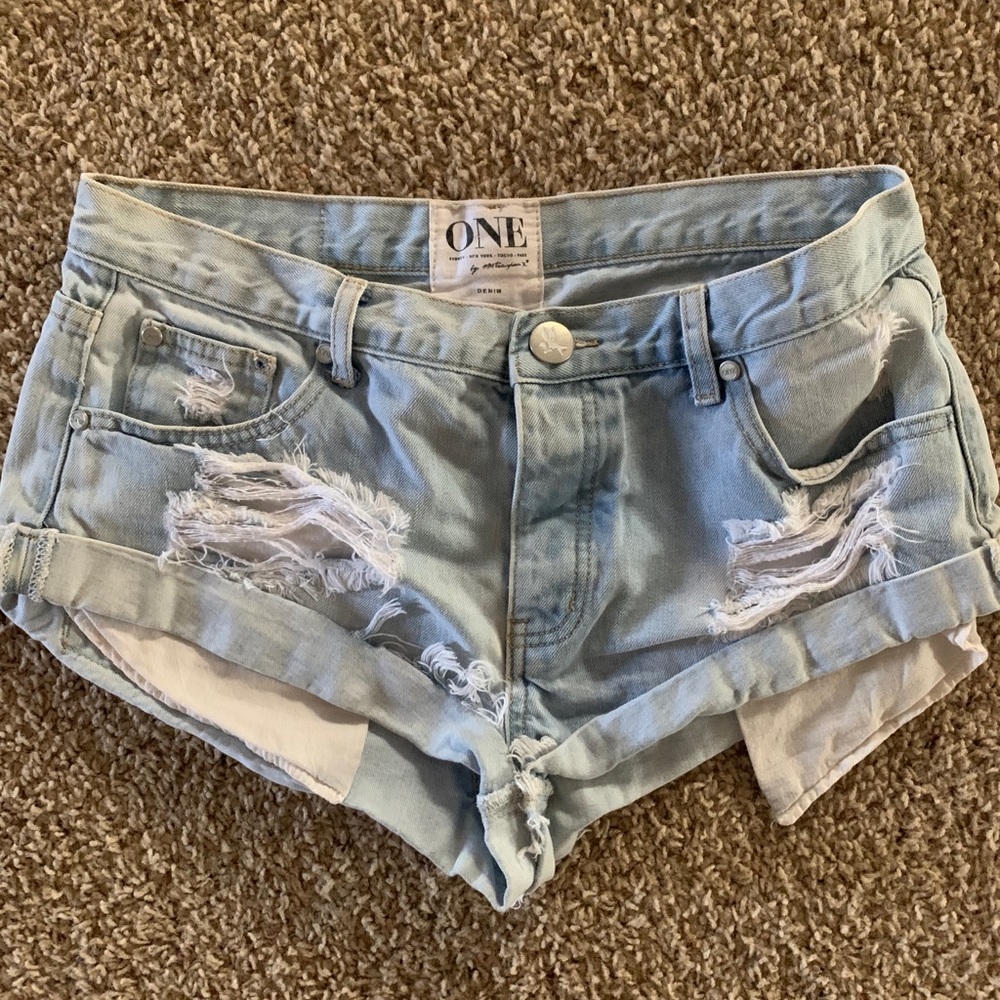 SOLD. NOT FOR SALE. One Teaspoon Bandit shorts 29